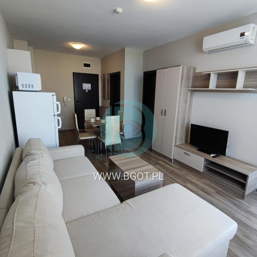 Sorrento Sole Mare - Apartments By The Beach Sveti Vlas Esterno foto