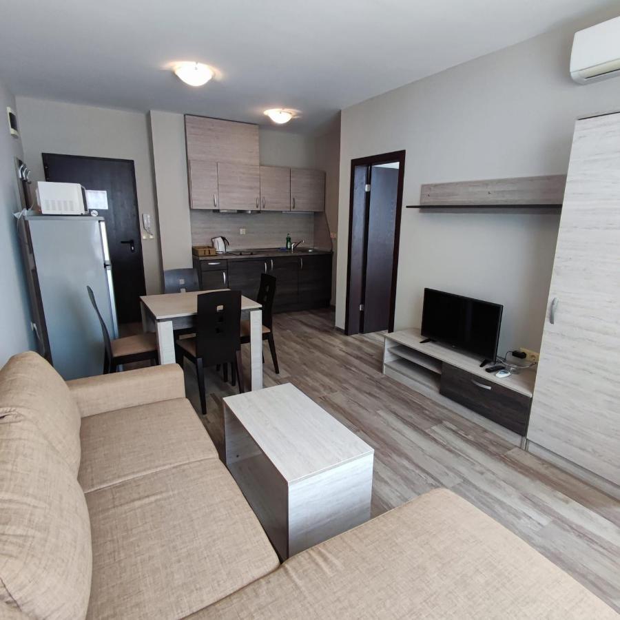 Sorrento Sole Mare - Apartments By The Beach Sveti Vlas Esterno foto
