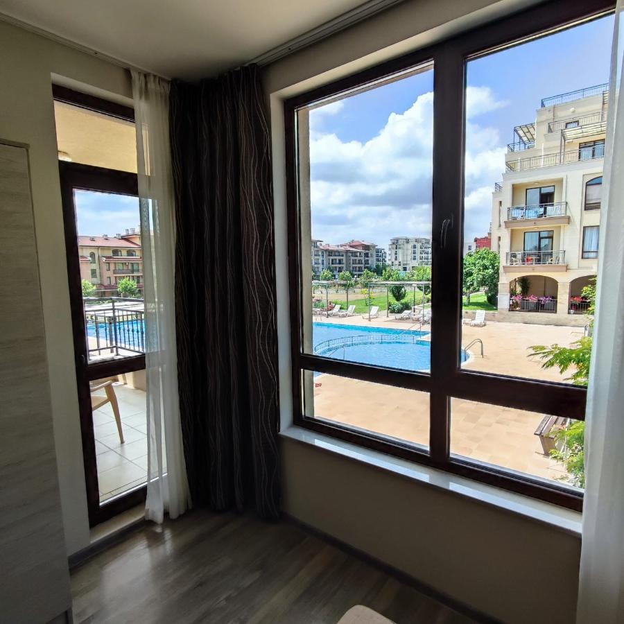 Sorrento Sole Mare - Apartments By The Beach Sveti Vlas Esterno foto