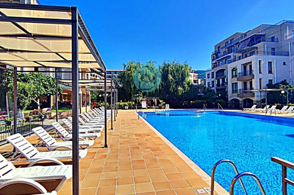 Sorrento Sole Mare - Apartments By The Beach Sveti Vlas Esterno foto